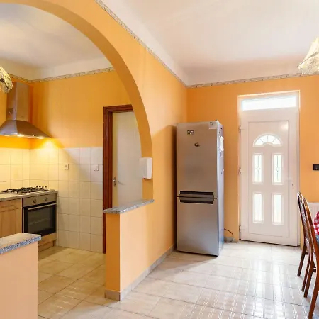 By Interhome 公寓 巴拉通雷勒